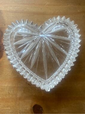 Clear Heart-Shaped Trinket Dish - Elegant Glass Jewelry Tray